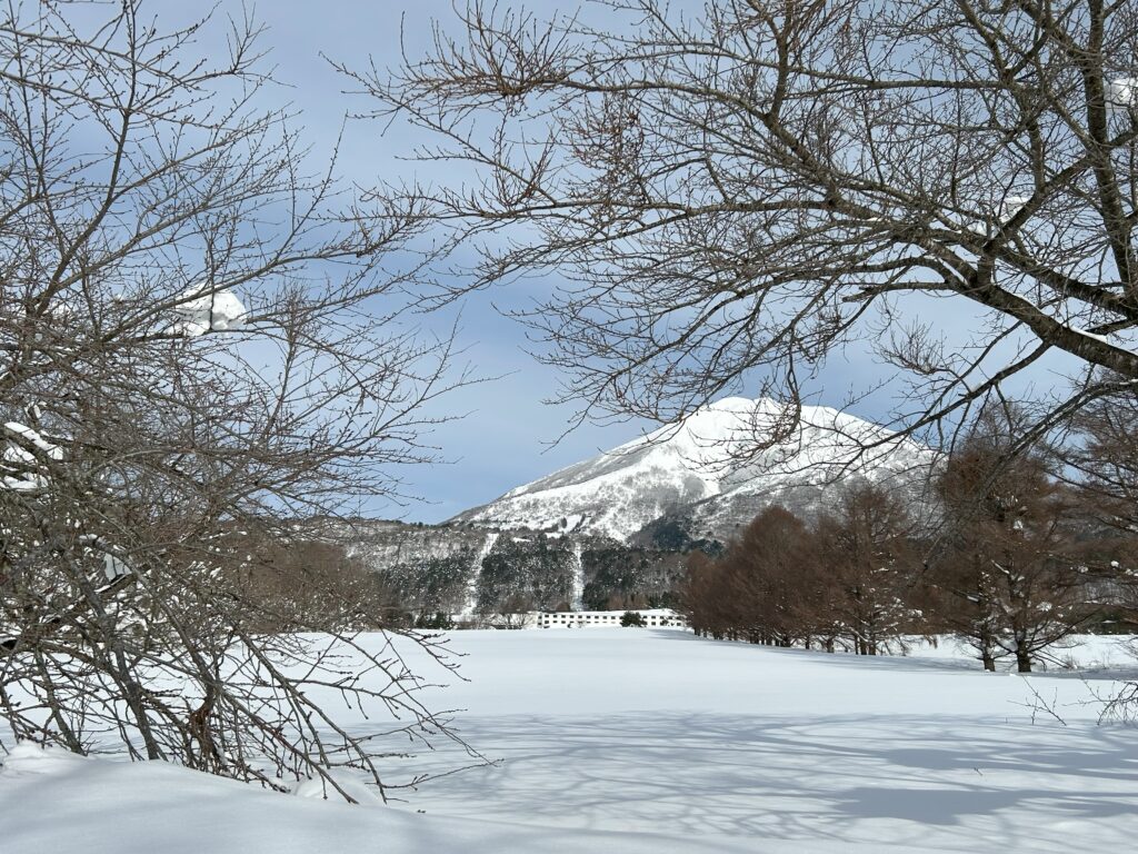 町営磐梯山牧場と磐梯山